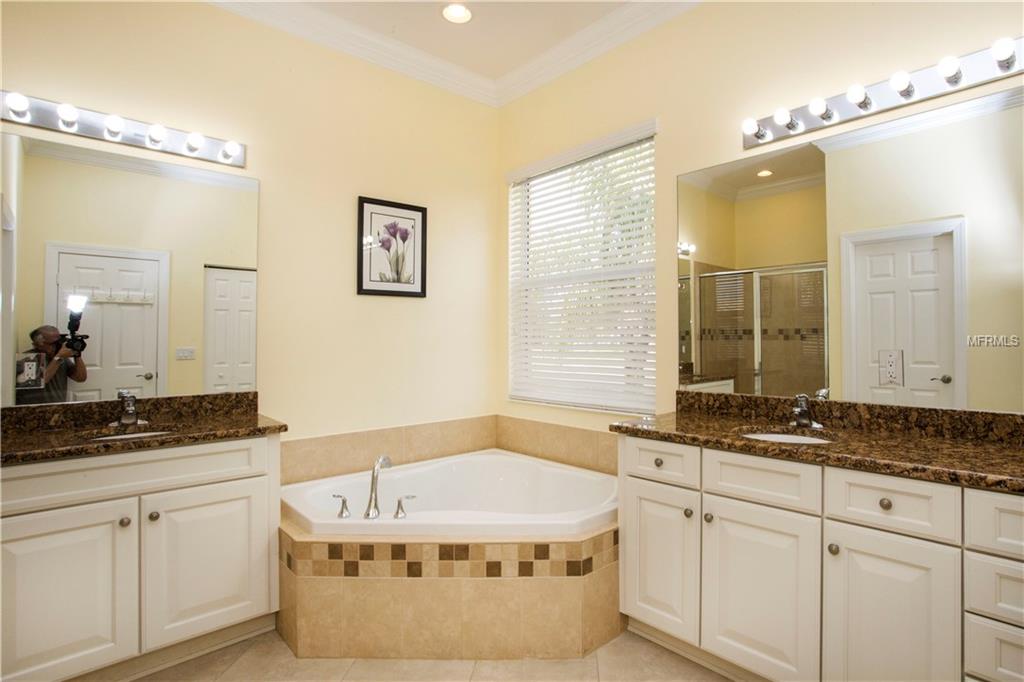 5002 CRYSTAL BEACH DRIVE, WIMAUMA, Florida 33598, 3 Bedrooms Bedrooms, 9 Rooms Rooms,3 BathroomsBathrooms,Residential,For sale,CRYSTAL BEACH,T2925355