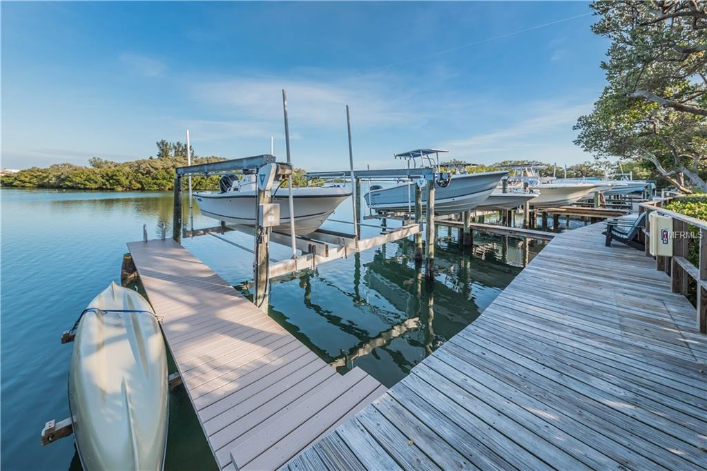 1355 PINELLAS BAYWAY S, TIERRA VERDE, Florida 33715, 3 Bedrooms Bedrooms, 4 Rooms Rooms,2 BathroomsBathrooms,Residential,For sale,PINELLAS BAYWAY,U7845978