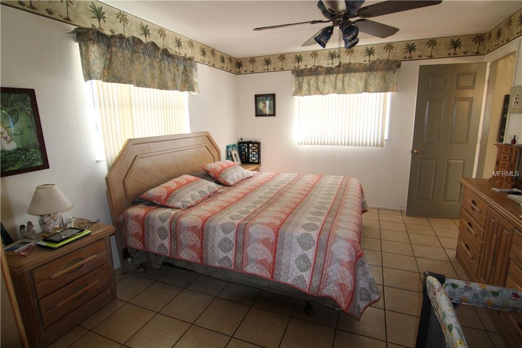 375 GULF BREEZE BOULEVARD, VENICE, Florida 34293, 3 Bedrooms Bedrooms, 7 Rooms Rooms,2 BathroomsBathrooms,Residential,For sale,GULF BREEZE,D5922906
