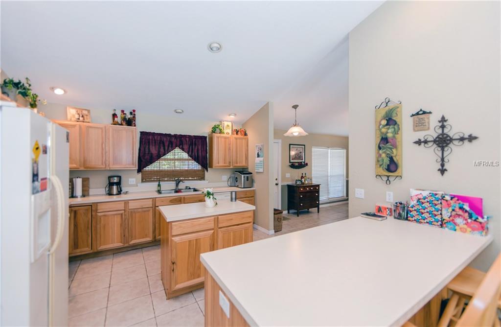 3500 HURLBUT CIRCLE, LAKE WALES, Florida 33898, 3 Bedrooms Bedrooms, 9 Rooms Rooms,2 BathroomsBathrooms,Residential,For sale,HURLBUT,P4718994