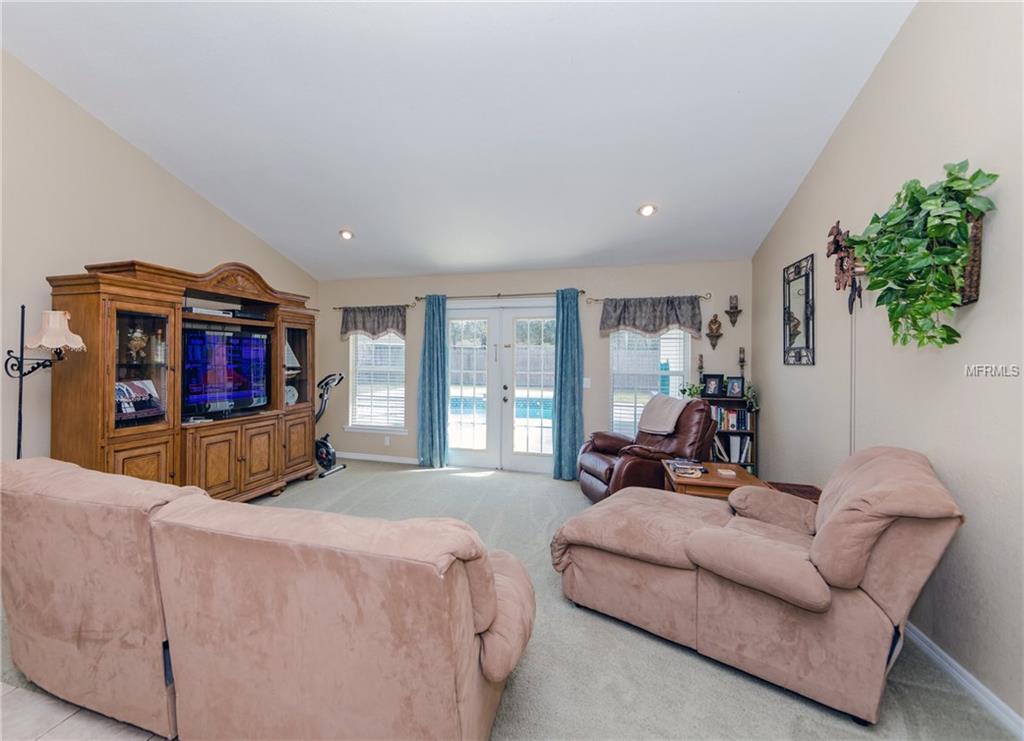 3500 HURLBUT CIRCLE, LAKE WALES, Florida 33898, 3 Bedrooms Bedrooms, 9 Rooms Rooms,2 BathroomsBathrooms,Residential,For sale,HURLBUT,P4718994