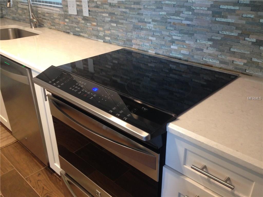 3670 COLLINS STREET, SARASOTA, Florida 34232, 2 Bedrooms Bedrooms, 6 Rooms Rooms,2 BathroomsBathrooms,Residential,For sale,COLLINS,A4209937