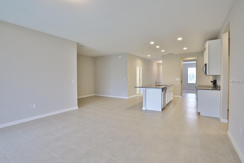 12312 BAY ESTUARY BEND, RIVERVIEW, Florida 33579, 4 Bedrooms Bedrooms, 8 Rooms Rooms,3 BathroomsBathrooms,Residential,For sale,BAY ESTUARY,T2895070