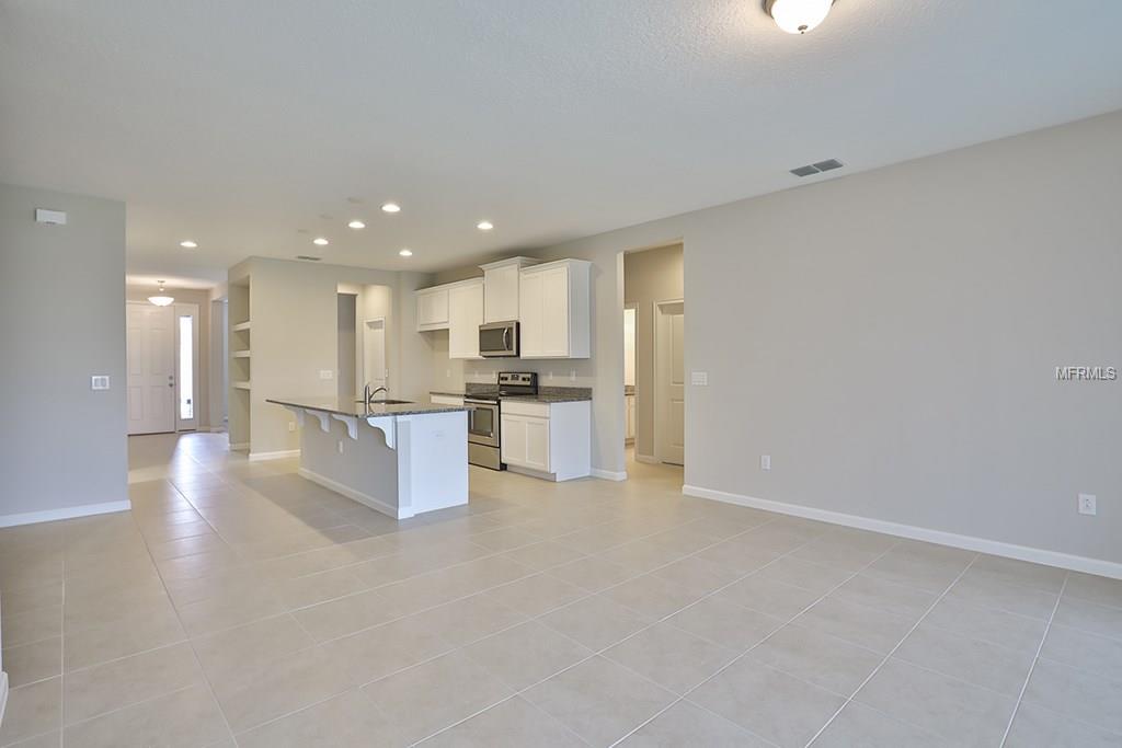 12312 BAY ESTUARY BEND, RIVERVIEW, Florida 33579, 4 Bedrooms Bedrooms, 8 Rooms Rooms,3 BathroomsBathrooms,Residential,For sale,BAY ESTUARY,T2895070