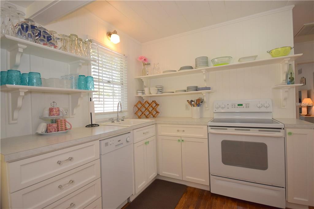 39 181ST AVENUE W, REDINGTON SHORES, Florida 33708, 2 Bedrooms Bedrooms, 4 Rooms Rooms,2 BathroomsBathrooms,Residential,For sale,181ST,U7836846