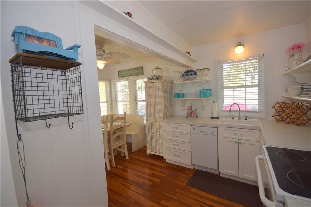 39 181ST AVENUE W, REDINGTON SHORES, Florida 33708, 2 Bedrooms Bedrooms, 4 Rooms Rooms,2 BathroomsBathrooms,Residential,For sale,181ST,U7836846