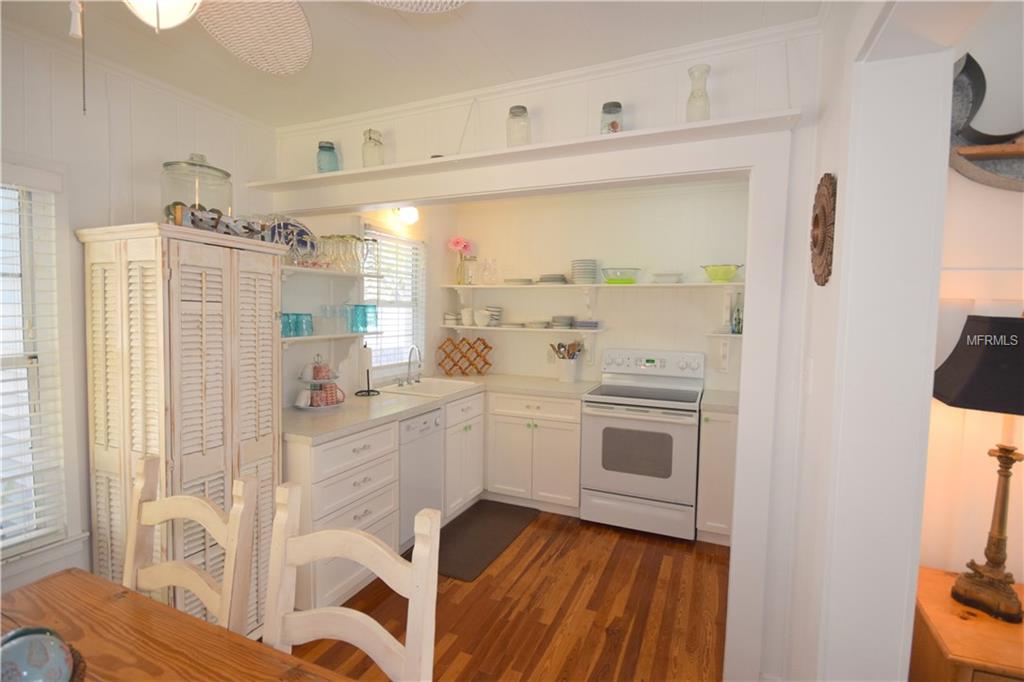 39 181ST AVENUE W, REDINGTON SHORES, Florida 33708, 2 Bedrooms Bedrooms, 4 Rooms Rooms,2 BathroomsBathrooms,Residential,For sale,181ST,U7836846