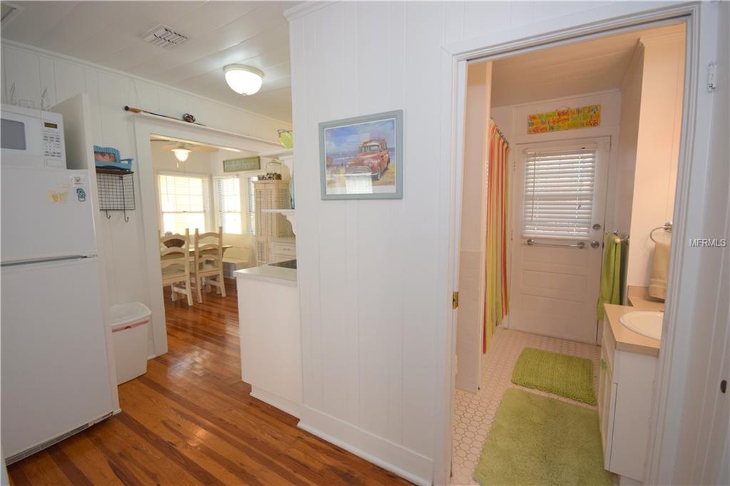 39 181ST AVENUE W, REDINGTON SHORES, Florida 33708, 2 Bedrooms Bedrooms, 4 Rooms Rooms,2 BathroomsBathrooms,Residential,For sale,181ST,U7836846