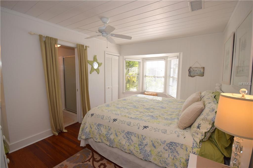 39 181ST AVENUE W, REDINGTON SHORES, Florida 33708, 2 Bedrooms Bedrooms, 4 Rooms Rooms,2 BathroomsBathrooms,Residential,For sale,181ST,U7836846