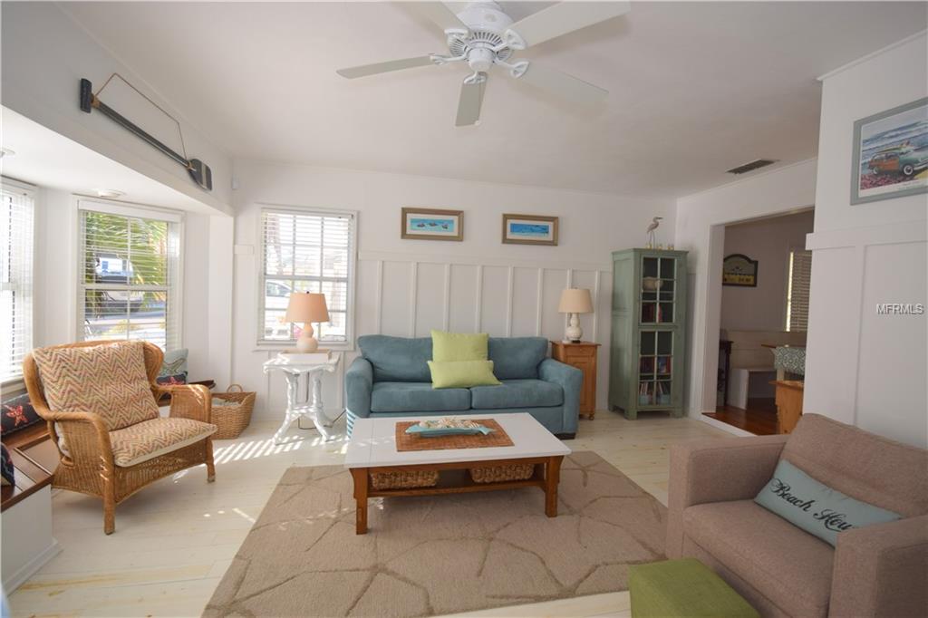 39 181ST AVENUE W, REDINGTON SHORES, Florida 33708, 2 Bedrooms Bedrooms, 4 Rooms Rooms,2 BathroomsBathrooms,Residential,For sale,181ST,U7836846