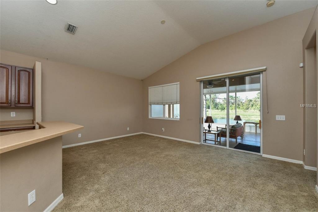 1652 MELLON WAY, SARASOTA, Florida 34232, 3 Bedrooms Bedrooms, 8 Rooms Rooms,2 BathroomsBathrooms,Residential,For sale,MELLON,A4201645