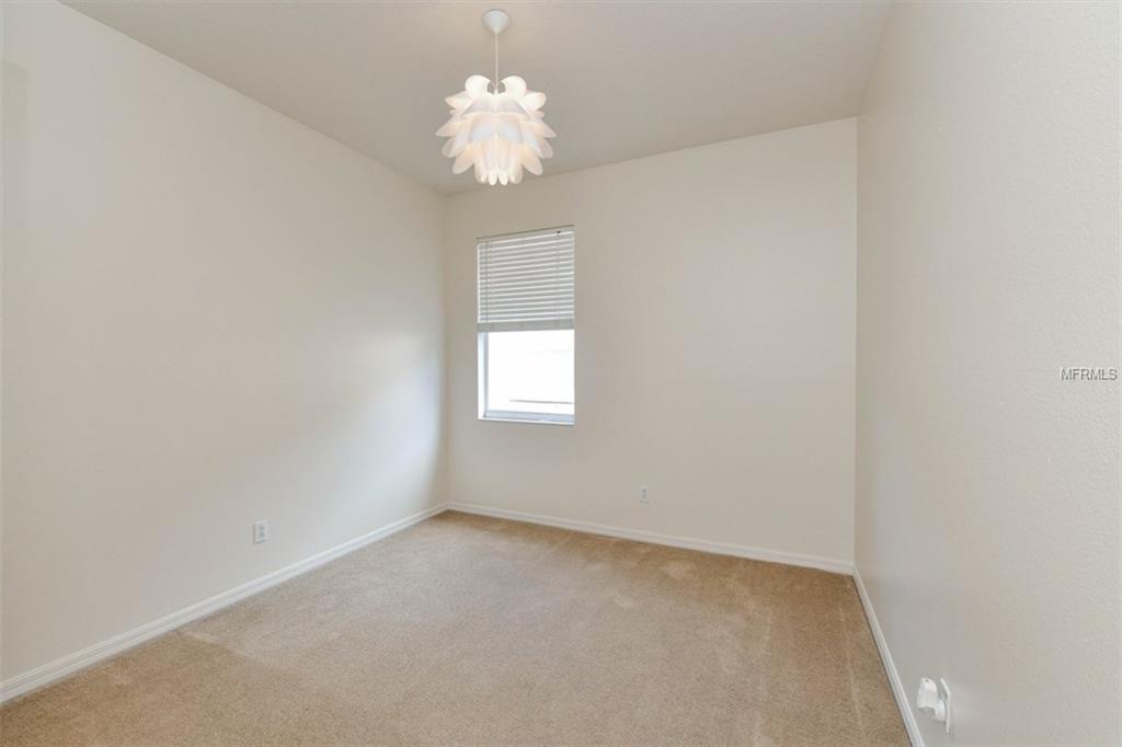 1652 MELLON WAY, SARASOTA, Florida 34232, 3 Bedrooms Bedrooms, 8 Rooms Rooms,2 BathroomsBathrooms,Residential,For sale,MELLON,A4201645