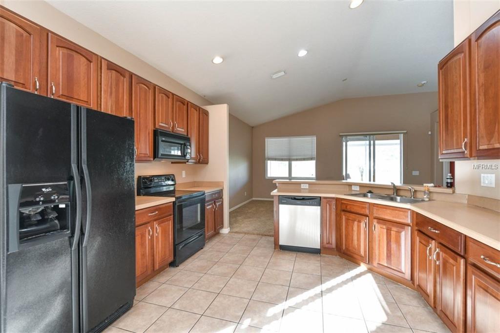 1652 MELLON WAY, SARASOTA, Florida 34232, 3 Bedrooms Bedrooms, 8 Rooms Rooms,2 BathroomsBathrooms,Residential,For sale,MELLON,A4201645