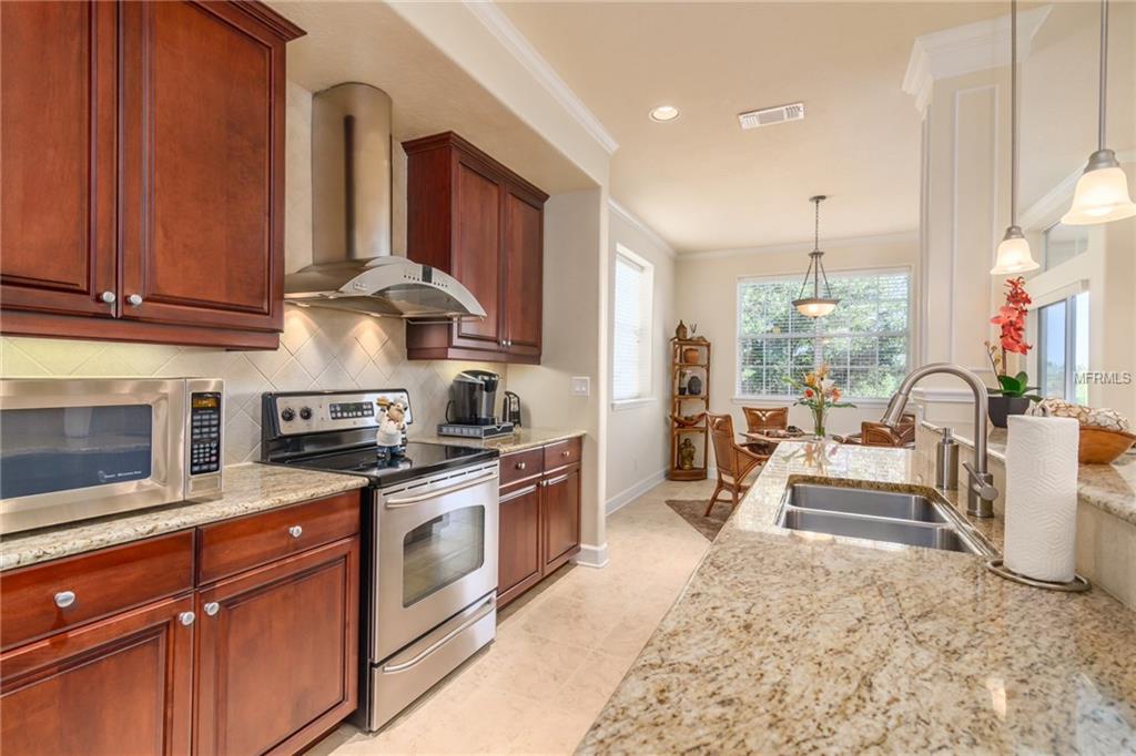 7907 ST SIMONS STREET, UNIVERSITY PARK, Florida 34201, 2 Bedrooms Bedrooms, 7 Rooms Rooms,2 BathroomsBathrooms,Residential,For sale,ST SIMONS,A4202894