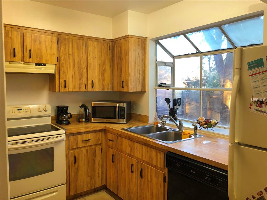 113 PIER POINT COURT, ORLANDO, Florida 32835, 3 Bedrooms Bedrooms, 4 Rooms Rooms,2 BathroomsBathrooms,Residential,For sale,PIER POINT,S4855113