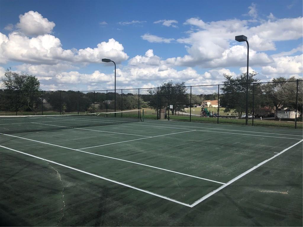 113 PIER POINT COURT, ORLANDO, Florida 32835, 3 Bedrooms Bedrooms, 4 Rooms Rooms,2 BathroomsBathrooms,Residential,For sale,PIER POINT,S4855113