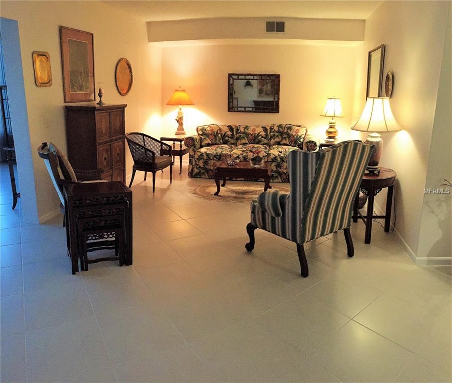 1847 SHORE DRIVE S, SOUTH PASADENA, Florida 33707, 1 Bedroom Bedrooms, 5 Rooms Rooms,1 BathroomBathrooms,Residential,For sale,SHORE,U7845984
