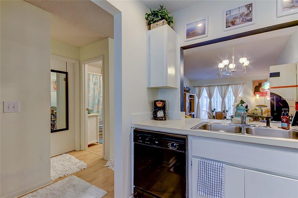 DUNEDIN, Florida 34698, 2 Bedrooms Bedrooms, 4 Rooms Rooms,2 BathroomsBathrooms,Residential,For sale,U7846643