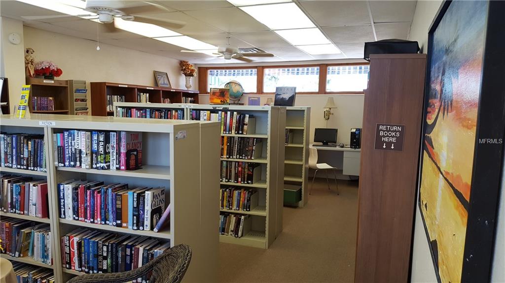 18675 US HIGHWAY 19 N, CLEARWATER, Florida 33764, 2 Bedrooms Bedrooms, 5 Rooms Rooms,2 BathroomsBathrooms,Residential,For sale,US HIGHWAY 19,U7847091