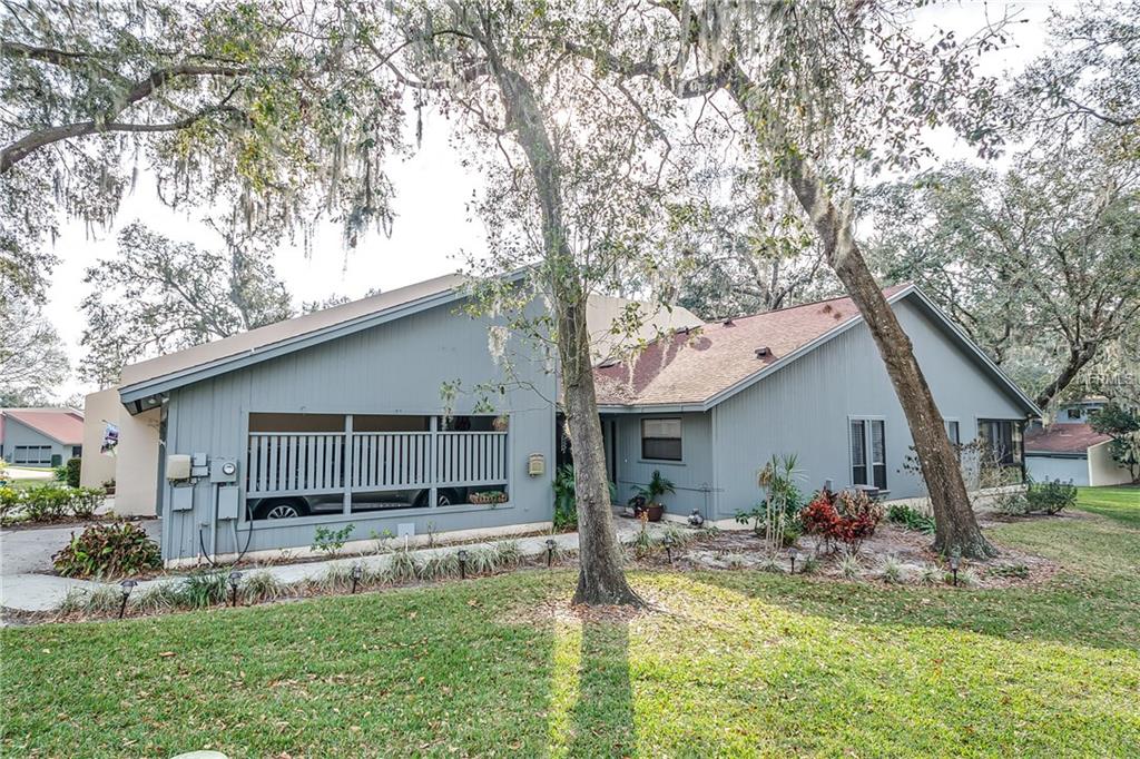 6653 SWEETBRIAR LANE, LAKELAND, Florida 33813, 2 Bedrooms Bedrooms, 4 Rooms Rooms,2 BathroomsBathrooms,Residential,For sale,SWEETBRIAR,L4725505