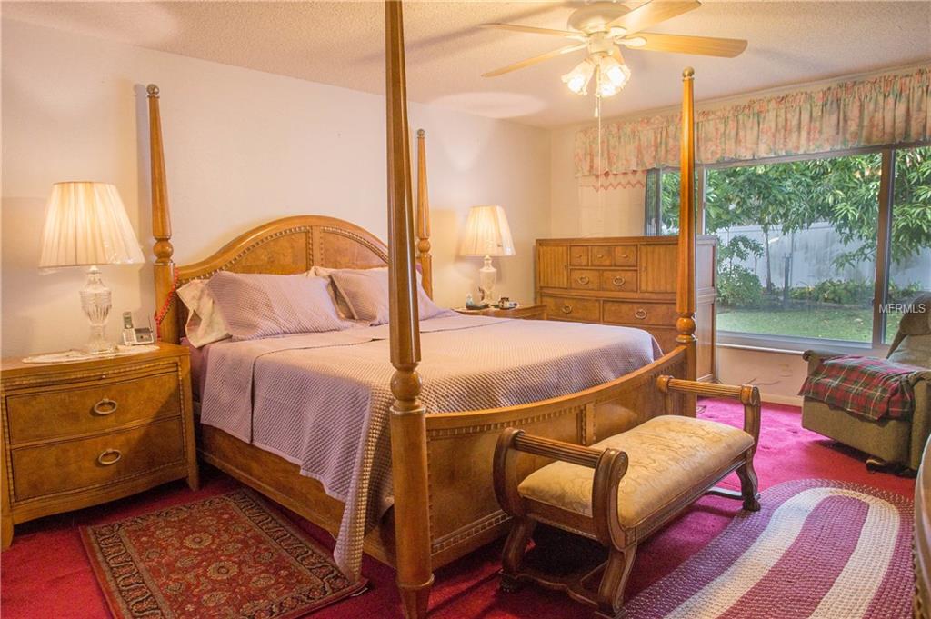 2655 MIKOL TERRACE S, ST PETERSBURG, Florida 33712, 4 Bedrooms Bedrooms, 5 Rooms Rooms,2 BathroomsBathrooms,Residential,For sale,MIKOL,U7847446