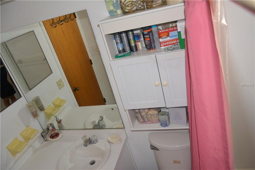 2655 MIKOL TERRACE S, ST PETERSBURG, Florida 33712, 4 Bedrooms Bedrooms, 5 Rooms Rooms,2 BathroomsBathrooms,Residential,For sale,MIKOL,U7847446