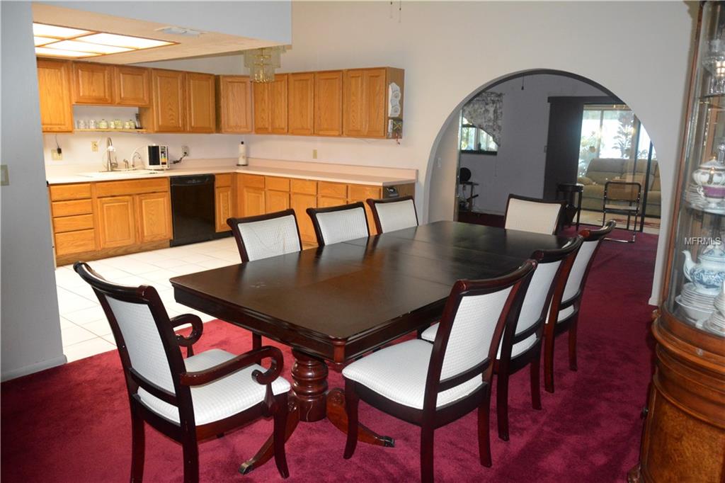 2655 MIKOL TERRACE S, ST PETERSBURG, Florida 33712, 4 Bedrooms Bedrooms, 5 Rooms Rooms,2 BathroomsBathrooms,Residential,For sale,MIKOL,U7847446