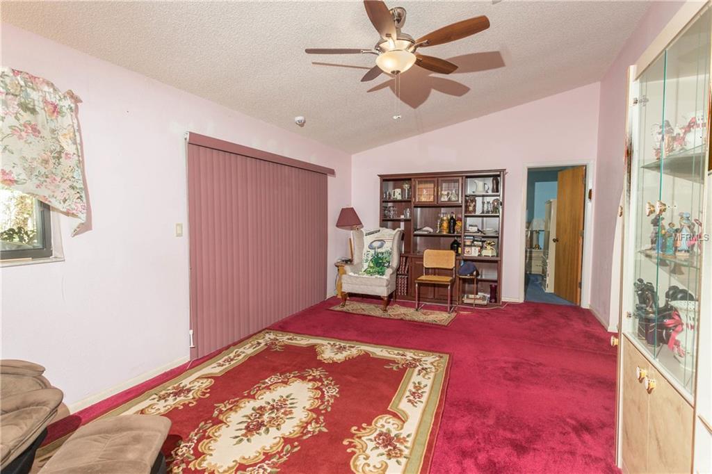 2655 MIKOL TERRACE S, ST PETERSBURG, Florida 33712, 4 Bedrooms Bedrooms, 5 Rooms Rooms,2 BathroomsBathrooms,Residential,For sale,MIKOL,U7847446