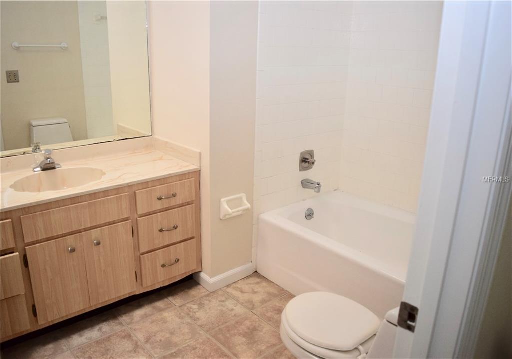 7403 16TH AVENUE NW, BRADENTON, Florida 34209, 6 Bedrooms Bedrooms, 11 Rooms Rooms,3 BathroomsBathrooms,Residential,For sale,16TH,A4192435