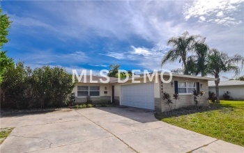 13460 87TH PLACE, SEMINOLE, Florida 33776, 3 Bedrooms Bedrooms, 6 Rooms Rooms,2 BathroomsBathrooms,Residential,For sale,87TH,U7831868