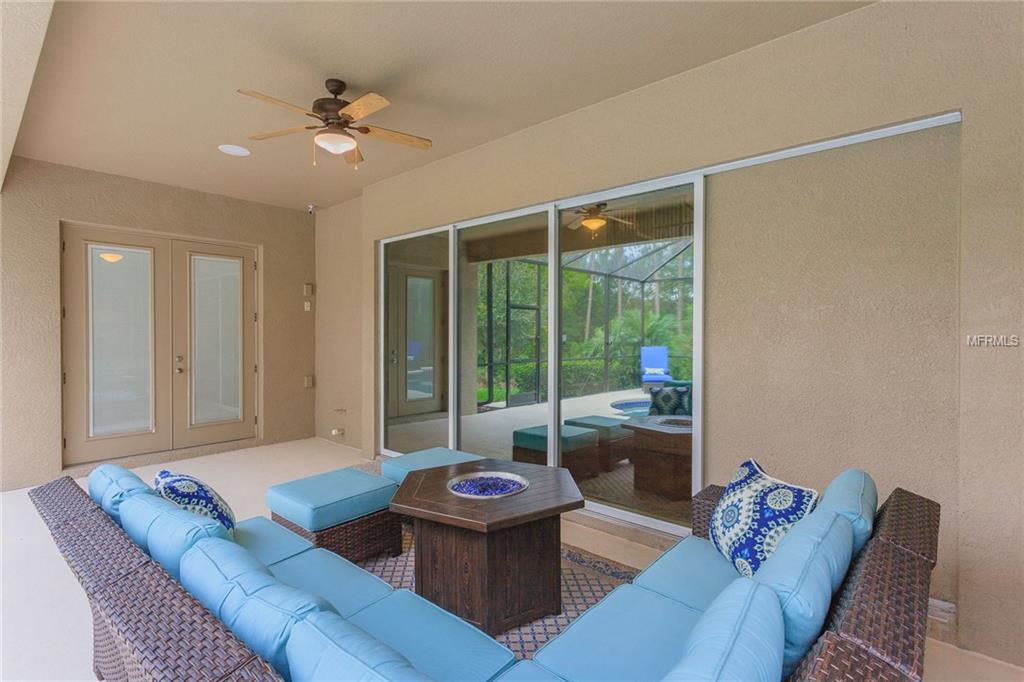 32022 SUMMERGLADE DRIVE, WESLEY CHAPEL, Florida 33545, 5 Bedrooms Bedrooms, 10 Rooms Rooms,3 BathroomsBathrooms,Residential,For sale,SUMMERGLADE,E2205280