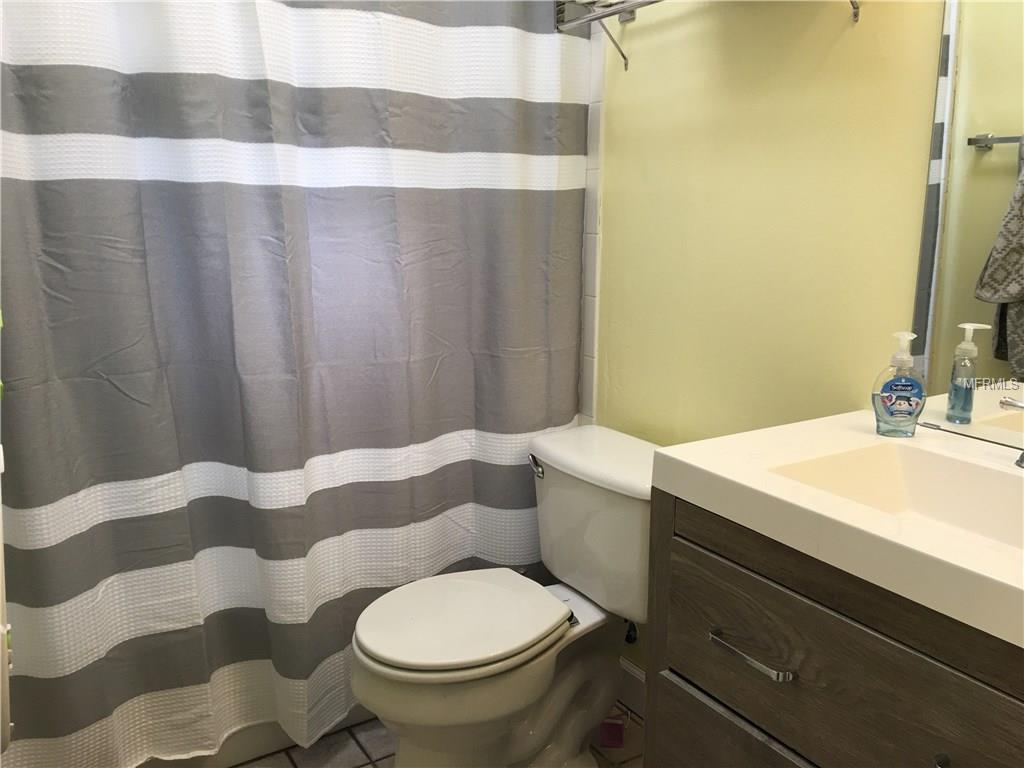 1913 15TH STREET, SAINT CLOUD, Florida 34769, 2 Bedrooms Bedrooms, 6 Rooms Rooms,1 BathroomBathrooms,Residential,For sale,15TH,S4854708