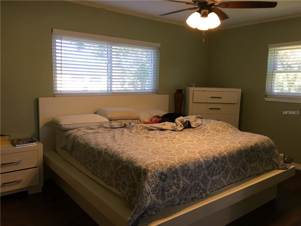 1913 15TH STREET, SAINT CLOUD, Florida 34769, 2 Bedrooms Bedrooms, 6 Rooms Rooms,1 BathroomBathrooms,Residential,For sale,15TH,S4854708