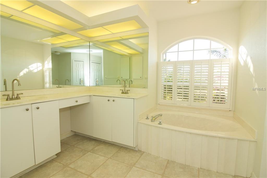 152 BEDFORD DRIVE NE, PORT CHARLOTTE, Florida 33952, 3 Bedrooms Bedrooms, 7 Rooms Rooms,2 BathroomsBathrooms,Residential,For sale,BEDFORD,C7247421