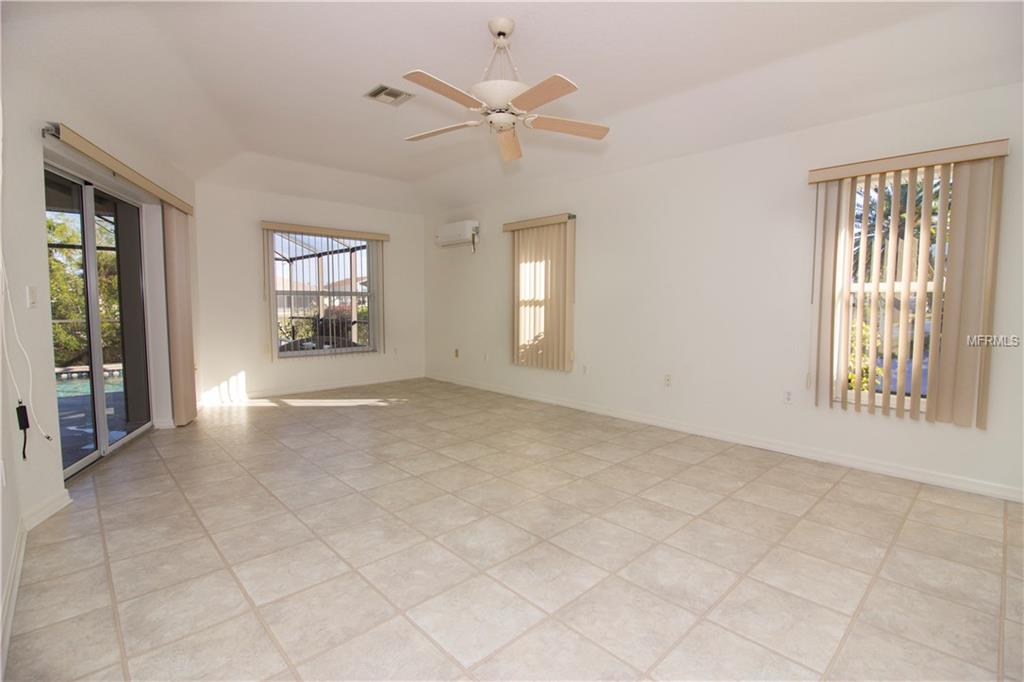 152 BEDFORD DRIVE NE, PORT CHARLOTTE, Florida 33952, 3 Bedrooms Bedrooms, 7 Rooms Rooms,2 BathroomsBathrooms,Residential,For sale,BEDFORD,C7247421