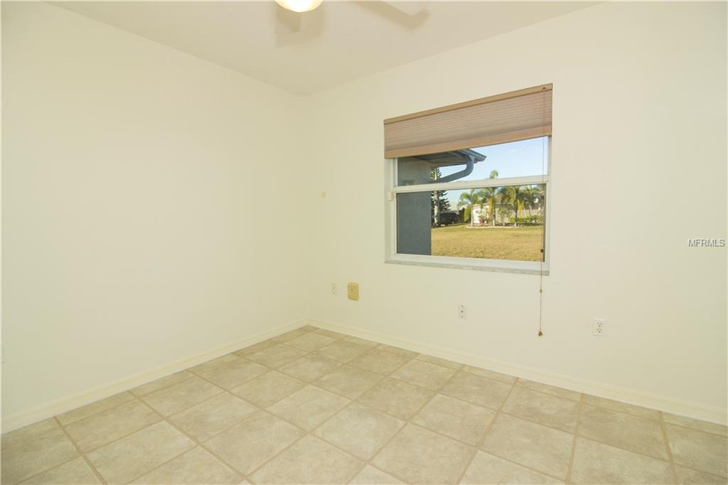 152 BEDFORD DRIVE NE, PORT CHARLOTTE, Florida 33952, 3 Bedrooms Bedrooms, 7 Rooms Rooms,2 BathroomsBathrooms,Residential,For sale,BEDFORD,C7247421