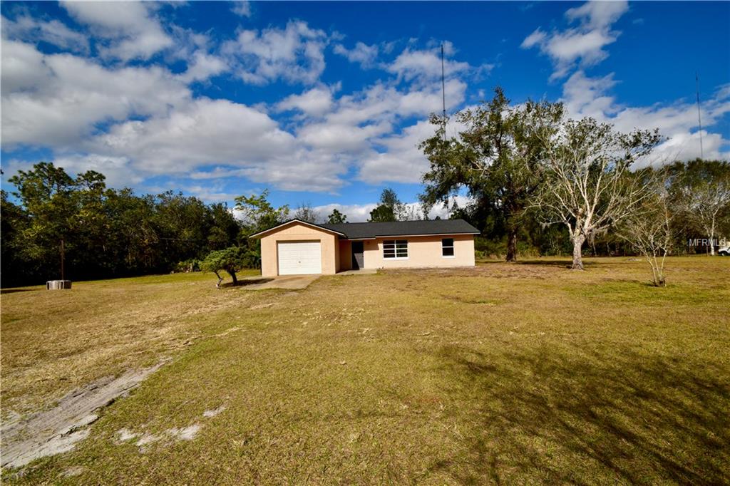 19055 LAKE PICKETT ROAD, ORLANDO, Florida 32820, 2 Bedrooms Bedrooms, 4 Rooms Rooms,2 BathroomsBathrooms,Residential,For sale,LAKE PICKETT,O5555720
