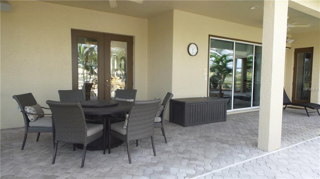 11730 DALLAS DRIVE N, LAKE SUZY, Florida 34269, 4 Bedrooms Bedrooms, 9 Rooms Rooms,6 BathroomsBathrooms,Residential,For sale,DALLAS,C7248380