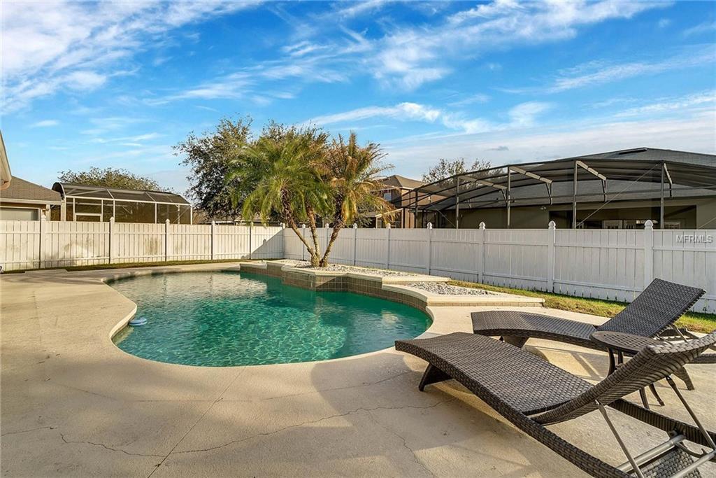 1667 WILLOW OAK LANE, SANFORD, Florida 32773, 5 Bedrooms Bedrooms, 10 Rooms Rooms,4 BathroomsBathrooms,Residential,For sale,WILLOW OAK,O5561086