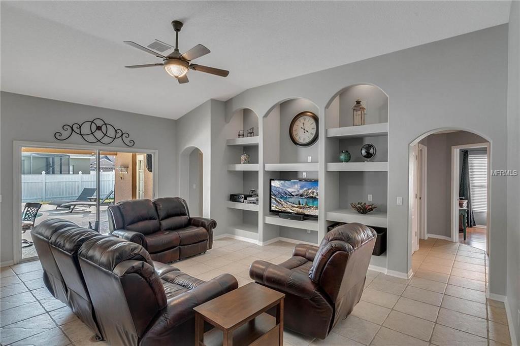 1667 WILLOW OAK LANE, SANFORD, Florida 32773, 5 Bedrooms Bedrooms, 10 Rooms Rooms,4 BathroomsBathrooms,Residential,For sale,WILLOW OAK,O5561086