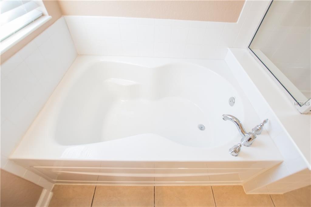 13167 VENNETTA WAY, WINDERMERE, Florida 34786, 4 Bedrooms Bedrooms, 3 Rooms Rooms,3 BathroomsBathrooms,Residential,For sale,VENNETTA,T2927947