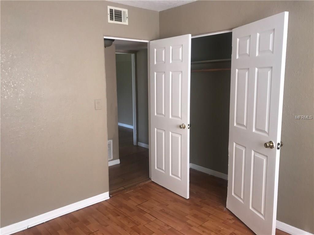 4521 LAWNE COURT, ORLANDO, Florida 32808, 5 Bedrooms Bedrooms, 8 Rooms Rooms,2 BathroomsBathrooms,Residential,For sale,LAWNE,O5561552