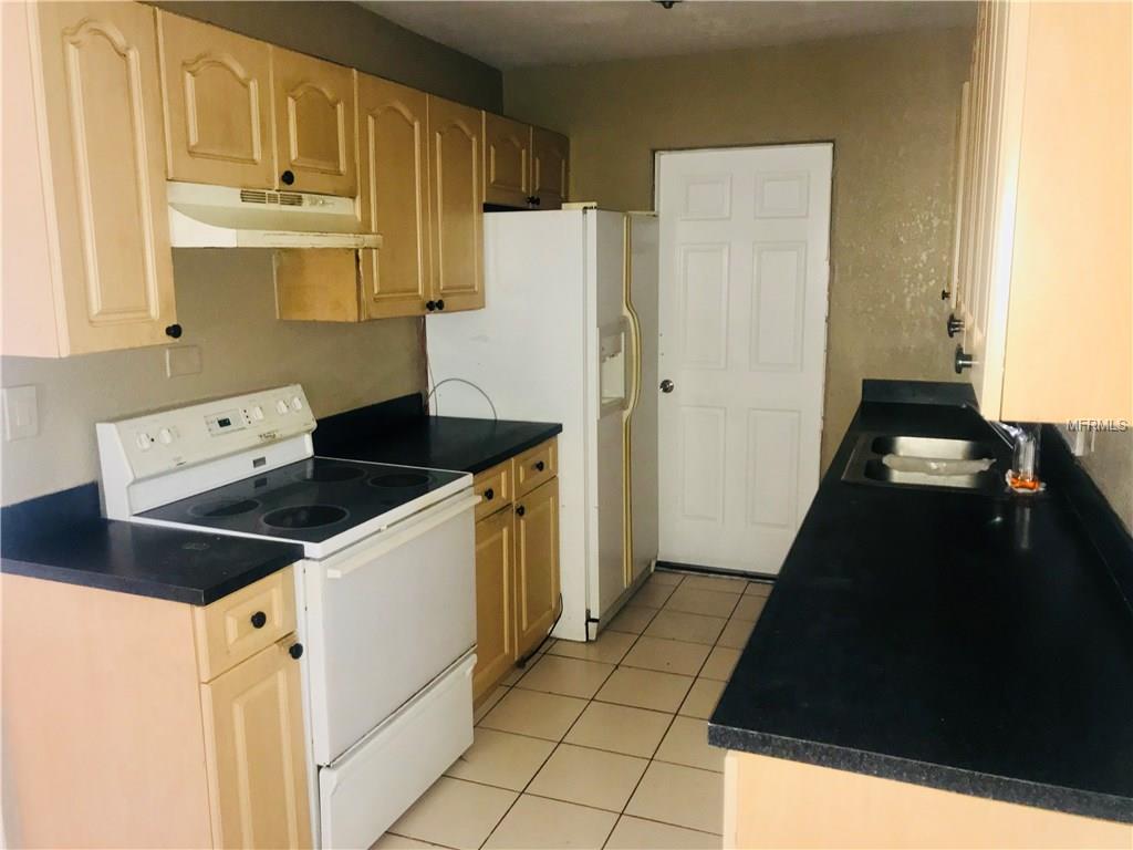 4521 LAWNE COURT, ORLANDO, Florida 32808, 5 Bedrooms Bedrooms, 8 Rooms Rooms,2 BathroomsBathrooms,Residential,For sale,LAWNE,O5561552