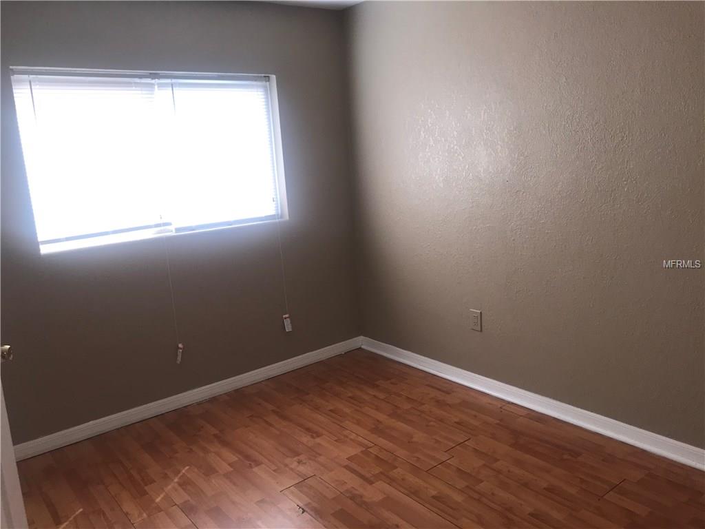 4521 LAWNE COURT, ORLANDO, Florida 32808, 5 Bedrooms Bedrooms, 8 Rooms Rooms,2 BathroomsBathrooms,Residential,For sale,LAWNE,O5561552