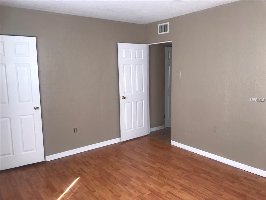 4521 LAWNE COURT, ORLANDO, Florida 32808, 5 Bedrooms Bedrooms, 8 Rooms Rooms,2 BathroomsBathrooms,Residential,For sale,LAWNE,O5561552