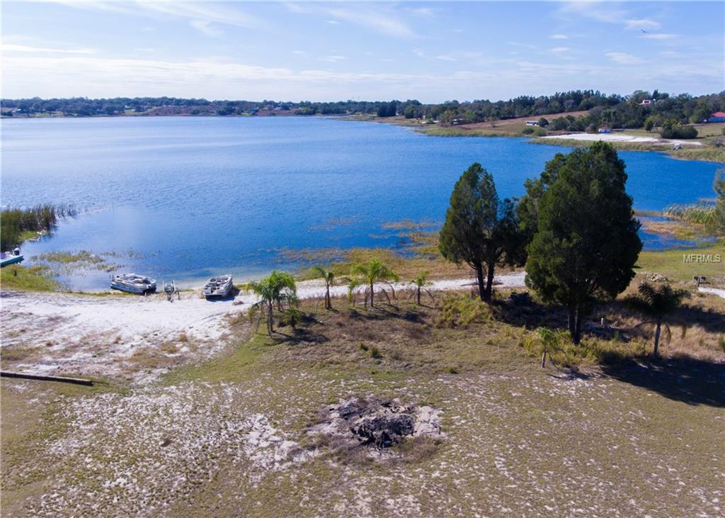 1301 S LAKE STARR BOULEVARD, LAKE WALES, Florida 33898, 5 Bedrooms Bedrooms, 3 Rooms Rooms,4 BathroomsBathrooms,Residential,For sale,LAKE STARR,P4719049