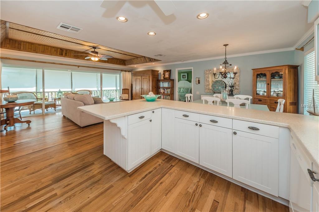 737 OHIO AVENUE, PALM HARBOR, Florida 34683, 4 Bedrooms Bedrooms, 3 Rooms Rooms,3 BathroomsBathrooms,Residential,For sale,OHIO,U7847502