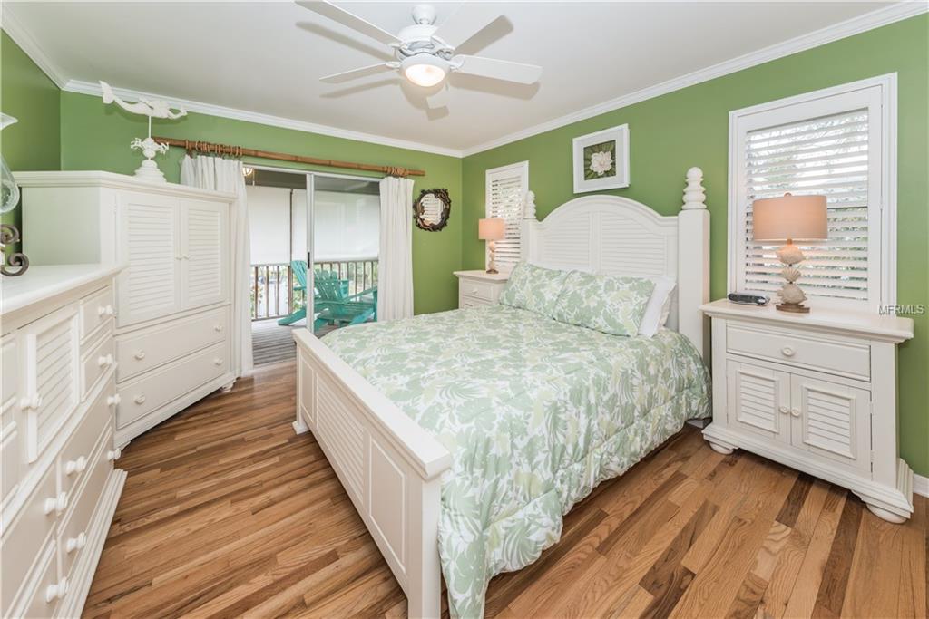 737 OHIO AVENUE, PALM HARBOR, Florida 34683, 4 Bedrooms Bedrooms, 3 Rooms Rooms,3 BathroomsBathrooms,Residential,For sale,OHIO,U7847502