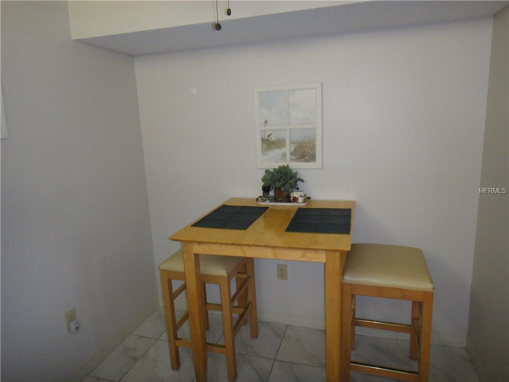 1143 PINE RIDGE CIRCLE W, TARPON SPRINGS, Florida 34688, 2 Bedrooms Bedrooms, 4 Rooms Rooms,2 BathroomsBathrooms,Residential,For sale,PINE RIDGE,U7847582