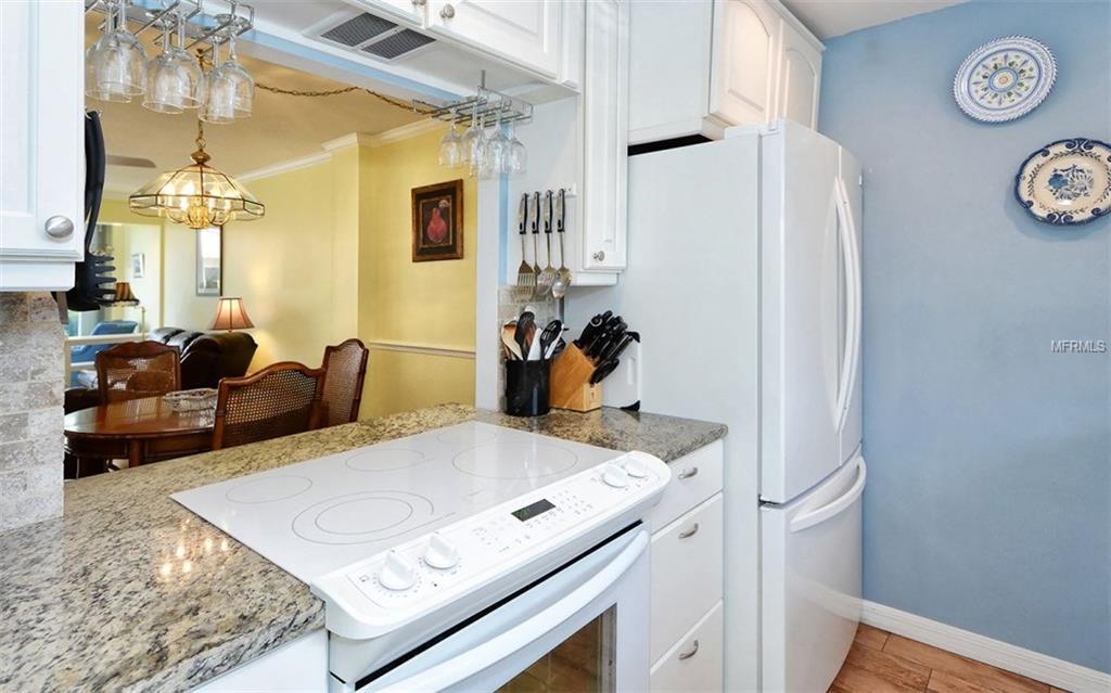 232 SAINT AUGUSTINE AVENUE, VENICE, Florida 34285, 2 Bedrooms Bedrooms, 6 Rooms Rooms,2 BathroomsBathrooms,Residential,For sale,SAINT AUGUSTINE,N5912684